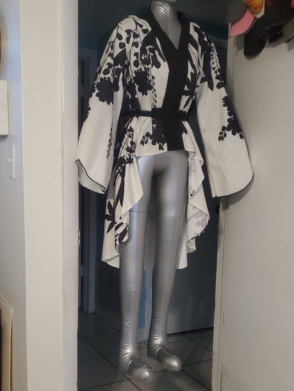 Black & Ivory Floral Satin Wrap Robe with Belt, So Cute With Blk Jeggings.
